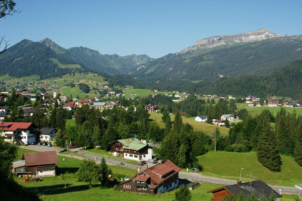 Gaestehaus Schuler Riezlern Bagian luar foto